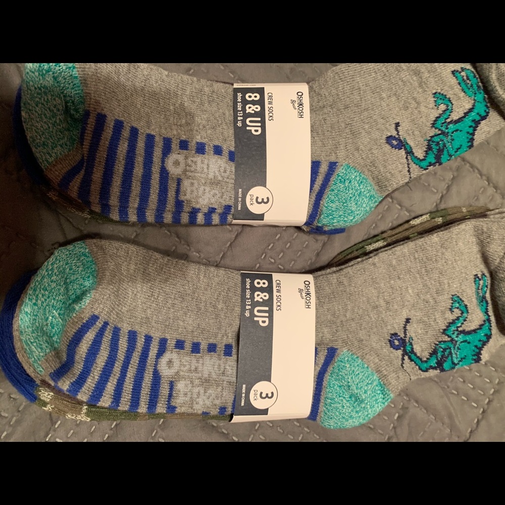 NWT Oshkosh boys socks 6pr sz 8 &up